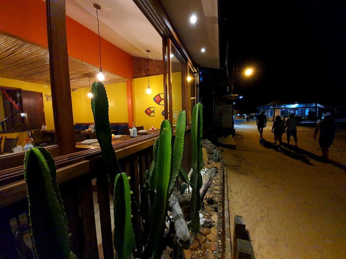 Pousada E Restaurante O Pescador Vila do Abraao Ngoại thất bức ảnh